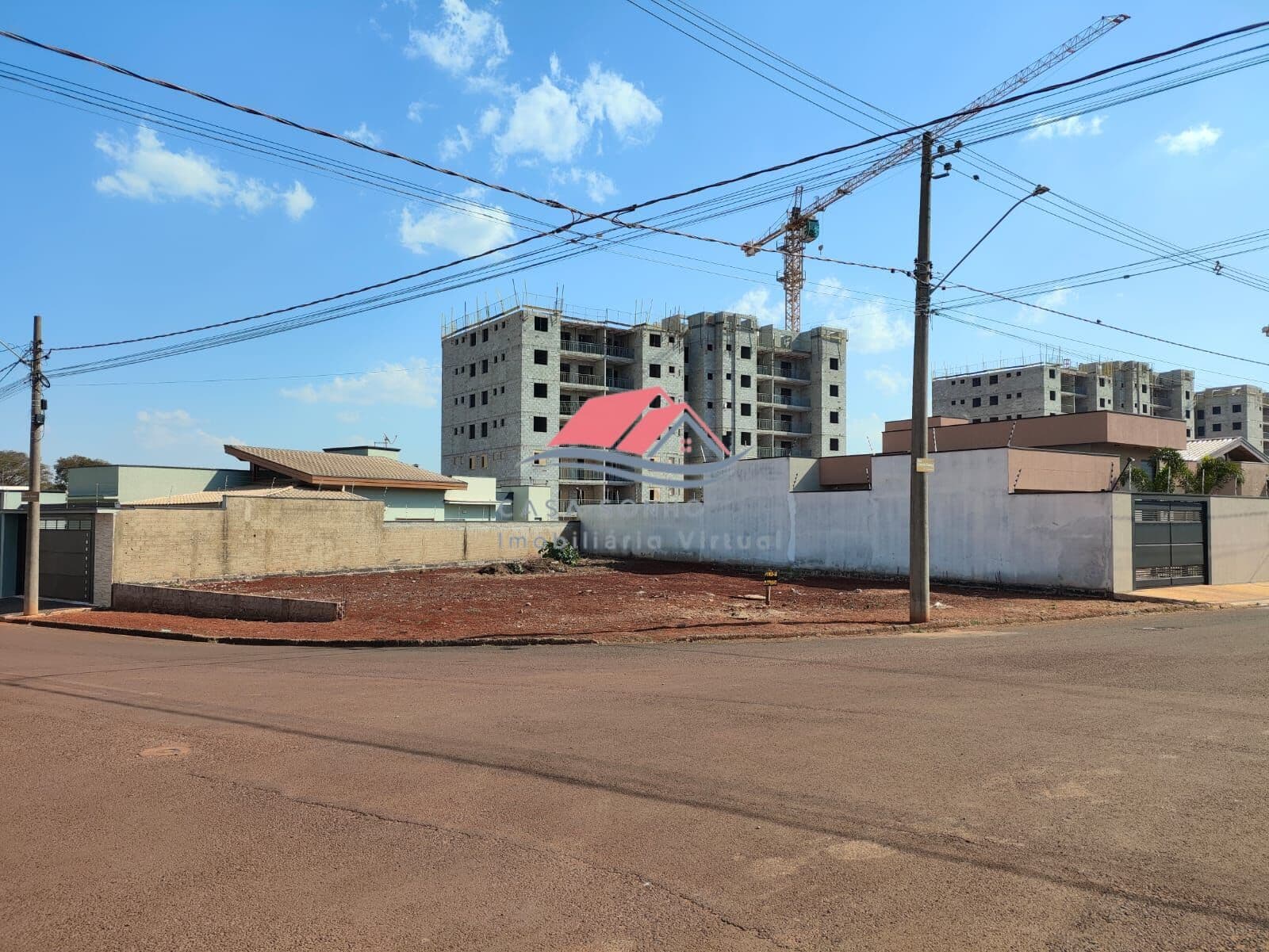 Vende-se Terreno no Residencial do Bosque em Mogi Mirim-SP.