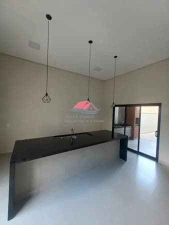 Vende-se Casa no Jardim Maria Mendes em Mogi Guaçu- SP.