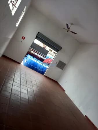 VENDE-SE Casa com Comércio na frente Bairro Jd. Novo I Mogi Guaçu