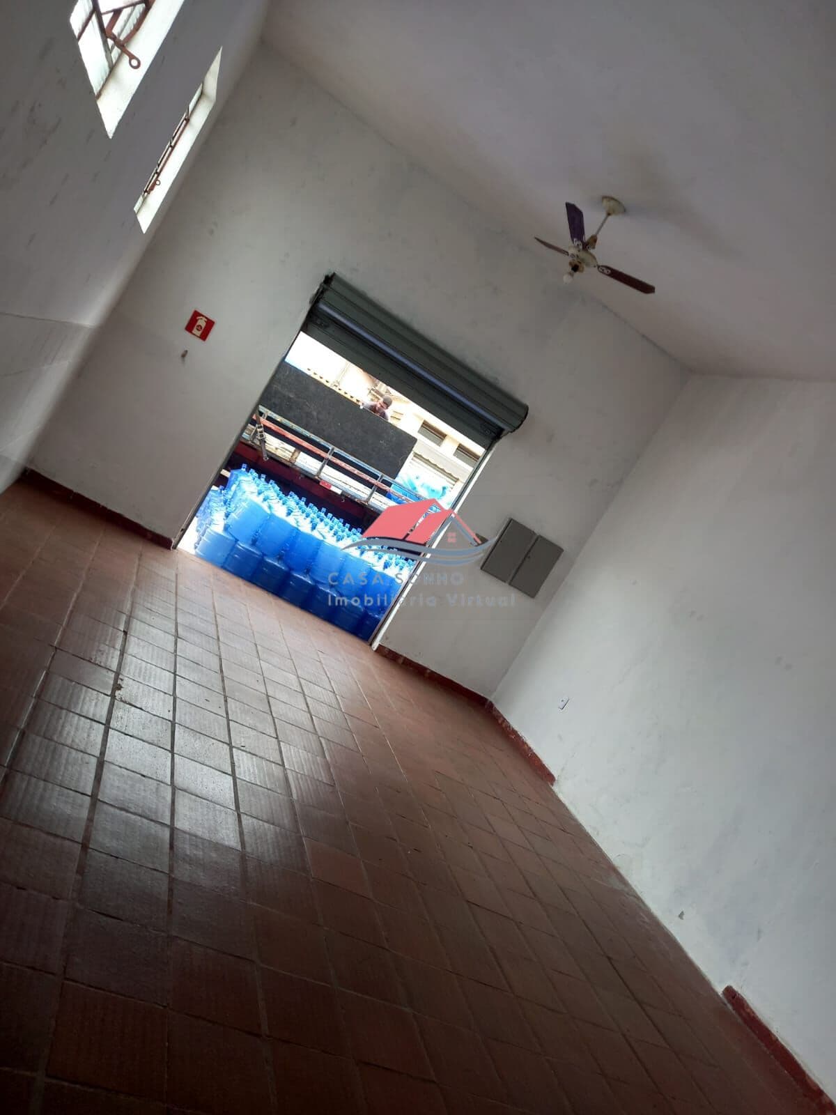 VENDE-SE Casa com Comércio na frente Bairro Jd. Novo I Mogi Guaçu