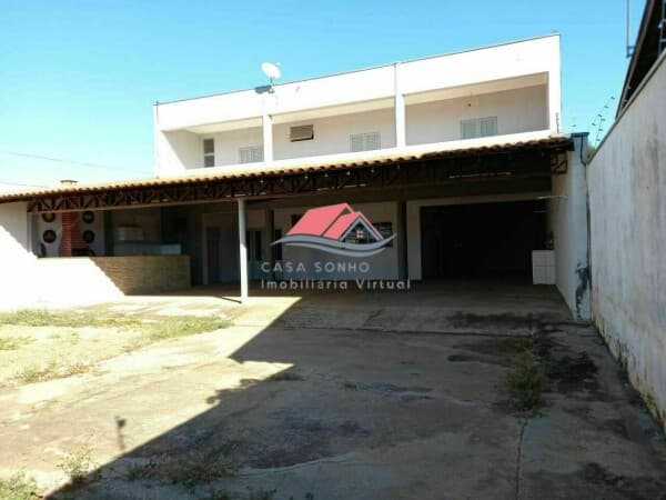 Casa Jardim guaçuano