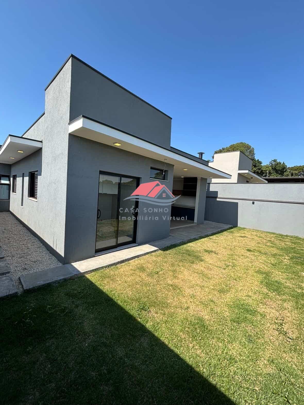 Vende-se Casa no Condomínio Reserva do Lago em Mogi Guaçu-SP.