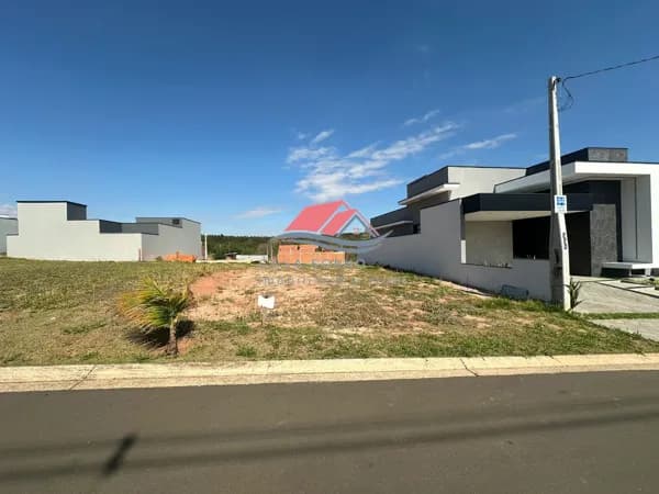 Vende-se Terreno em Condomínio Reserva da Mata