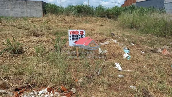 Vende-se Terreno no Sakaída em Mogi Guaçu-SP.