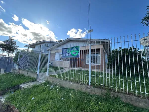 Casa em Carazinho - Operária