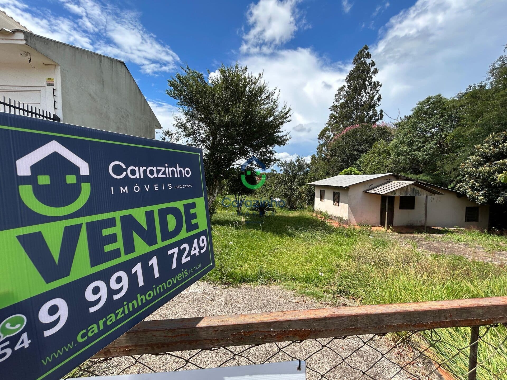 Terreno residencial a venda no Bairro Loeff