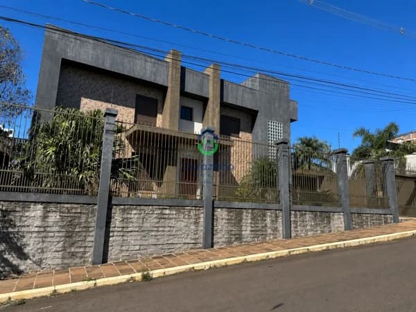 Casa em Carazinho - Centro
