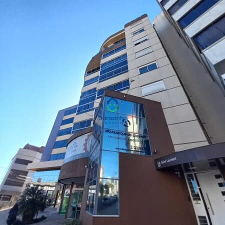 APARTAMENTO ALTO PADRÃO NA AVENIDA PÁTRIA