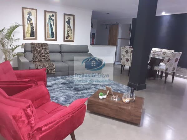 Casa com 3 dormitórios à venda, 180 m² por R$ 325.000,00 - Jacarepaguá - Rio de Janeiro/RJ