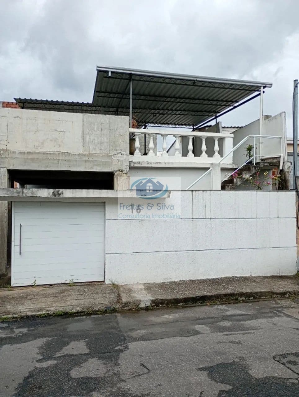 Casa de Condomínio em Rio de Janeiro - Realengo