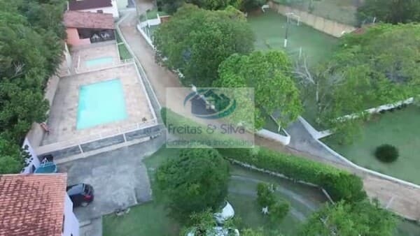 Lindo Sítio com alojamento para 130 pessoas em Cabo Frio. OPORTUNIDADE.