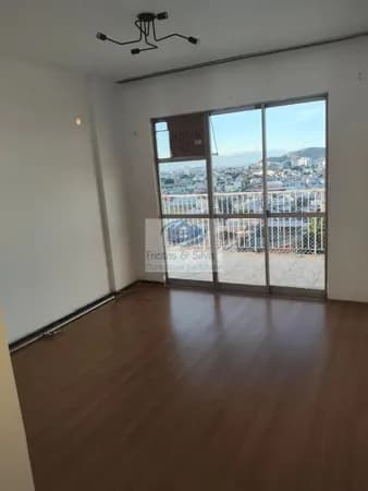 Apartamento em Rio de Janeiro - Campinho