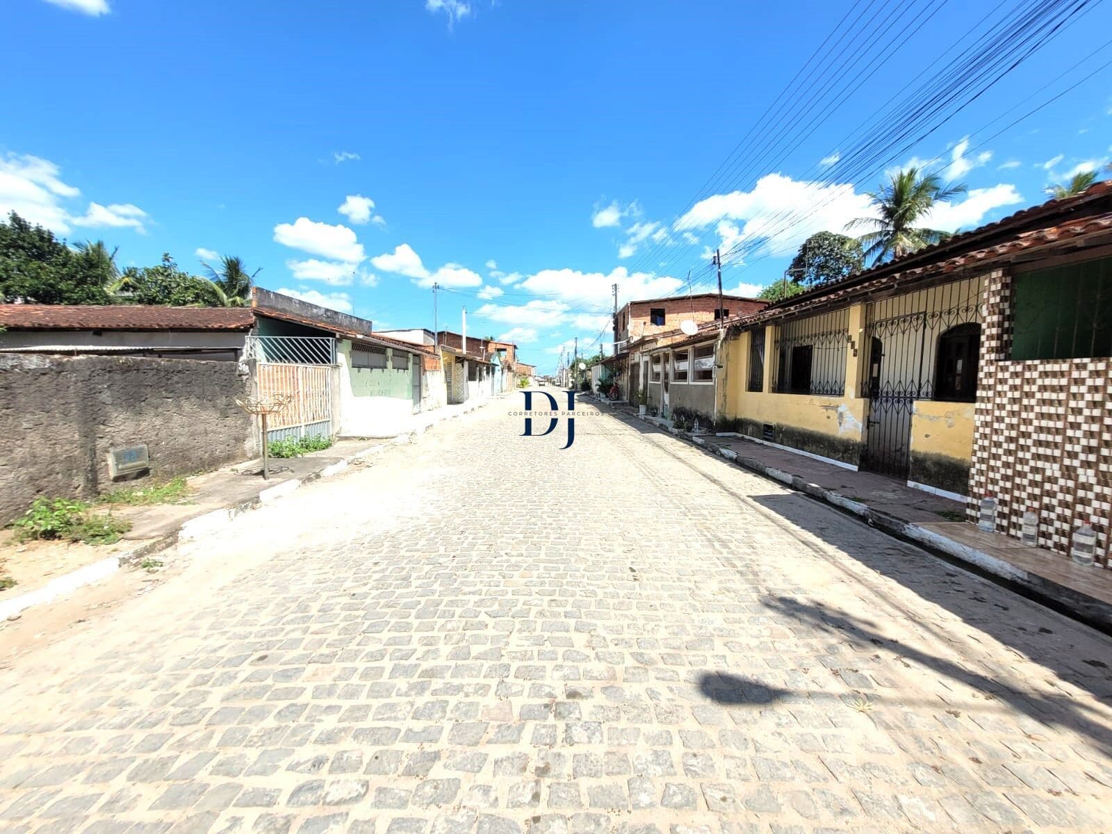 Casa à Venda em Amélia Rodrigues – Bairro Itapicuru