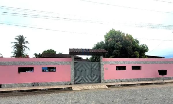 Sítio à venda em Amélia Rodrigues /BA com casa e terreno plano