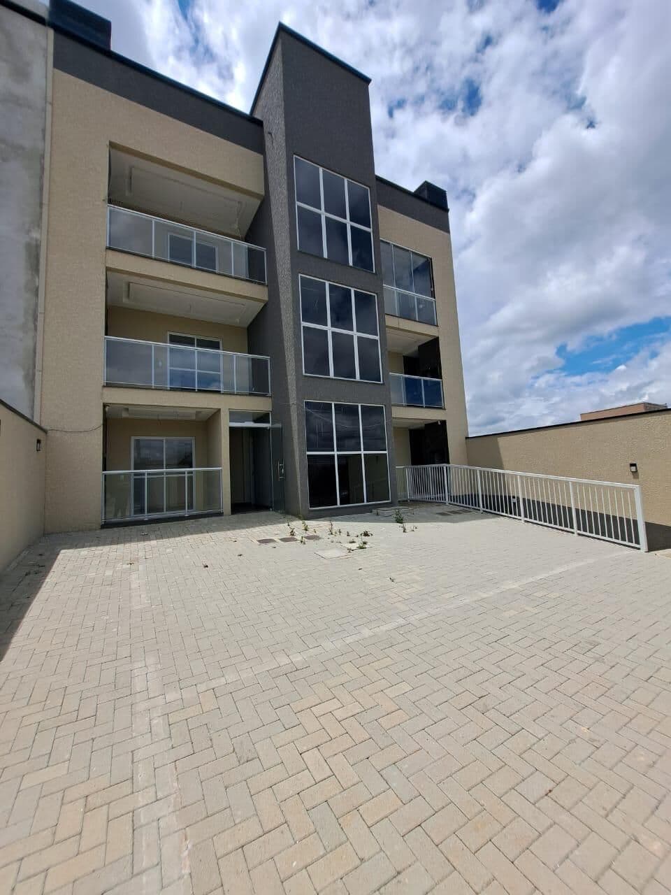 Apartamento Alto Padrão em Costeira, Araucária/PR