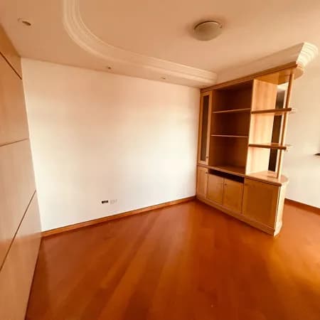 Apartamento em Hauer, Curitiba/PR