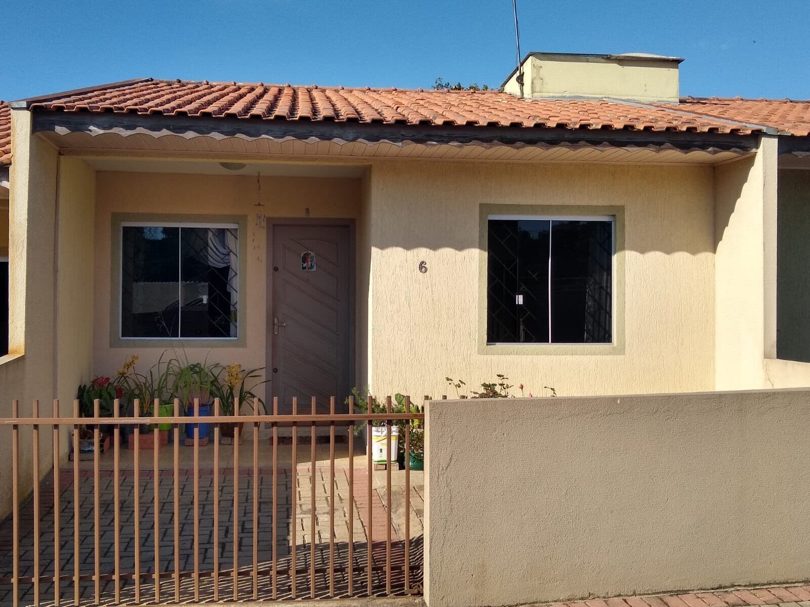 Casa em Araucária - Tindiquera