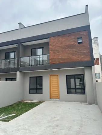 Sobrado em Condomínio em Xaxim, Curitiba/PR
