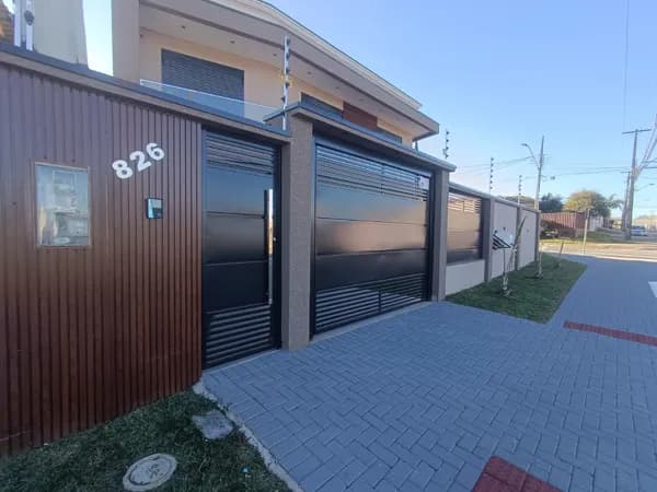 Sobrado Alto Padrão em Boqueirão, Araucária/PR