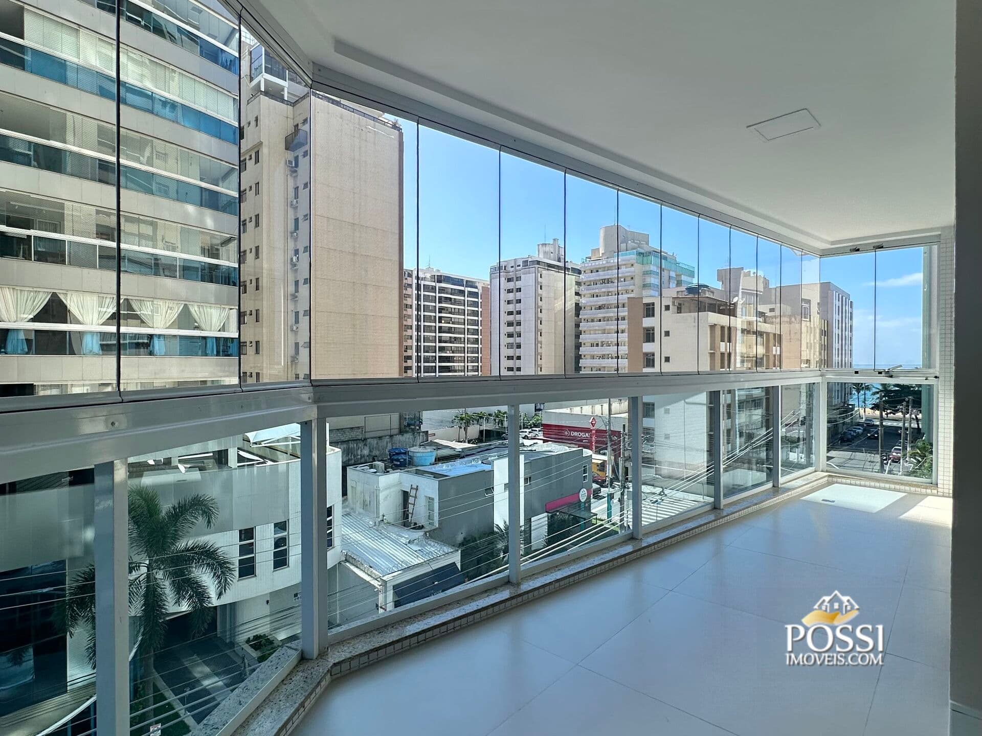 Apartamento 4 Quartos em Itapoã: Edifício Ilha de Corais, 160m², 3 Vagas