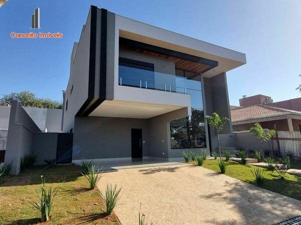 Casa em Condomínio ALPHAVILLE