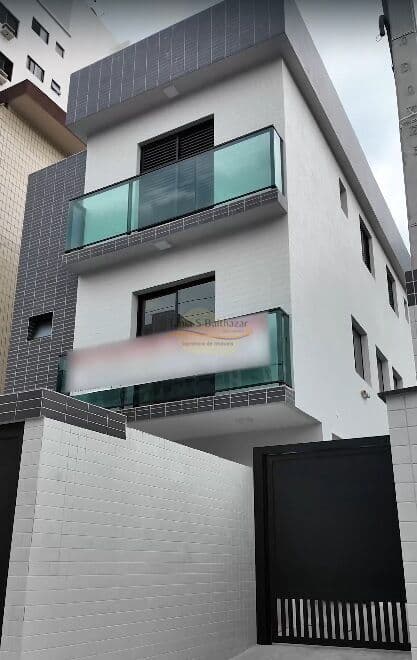 Sobrado Geminado em Villagio - Bairro Campo Grande - Santos/SP.