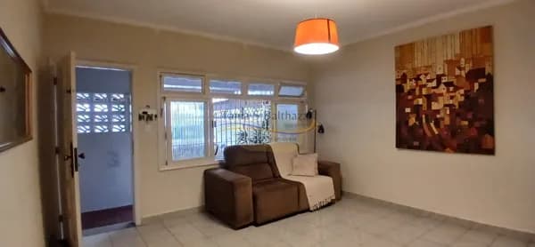 Casa Sobreposta Baixa - Próximo a Ana Costa - Santos/SP.