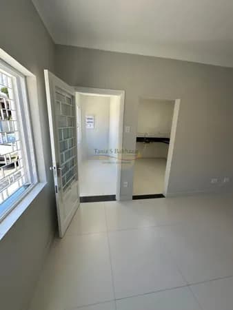 Casa Sobrado - Bairro Macuco - Santos/SP.