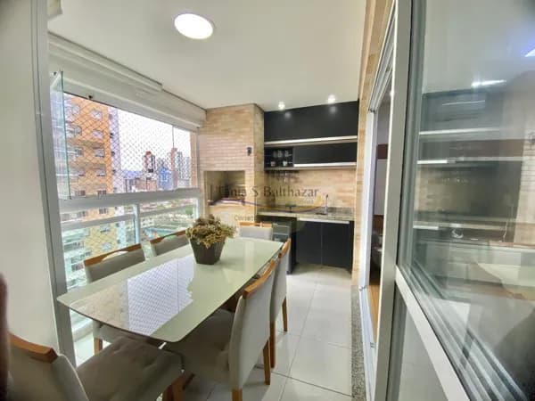 Ótimo Apartamento Alto Padrão. Vista Livre. Bairro Ponta da Praia - Santos/SP.