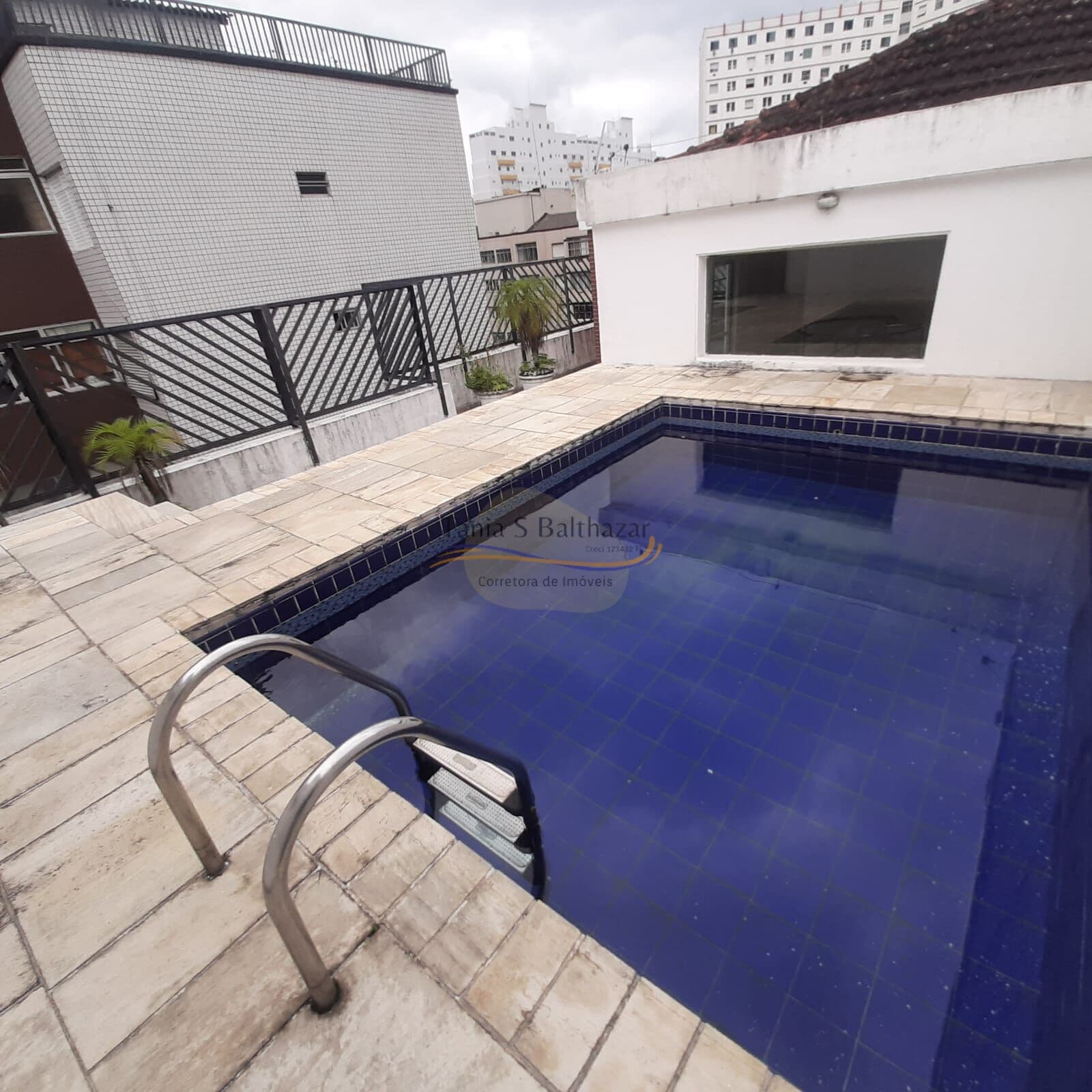 Apartamento Cobertura Duplex com Piscina e Churrasqueira - Santos/SP
