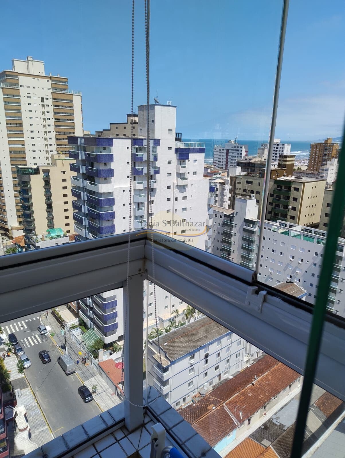 Apartamento Alto Padrão - Bairro Canto do Forte, em Praia Grande/SP.