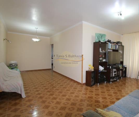 Apartamento 03 Dormitórios sendo 01 Suíte - Bairro Embaré, em Santos.
