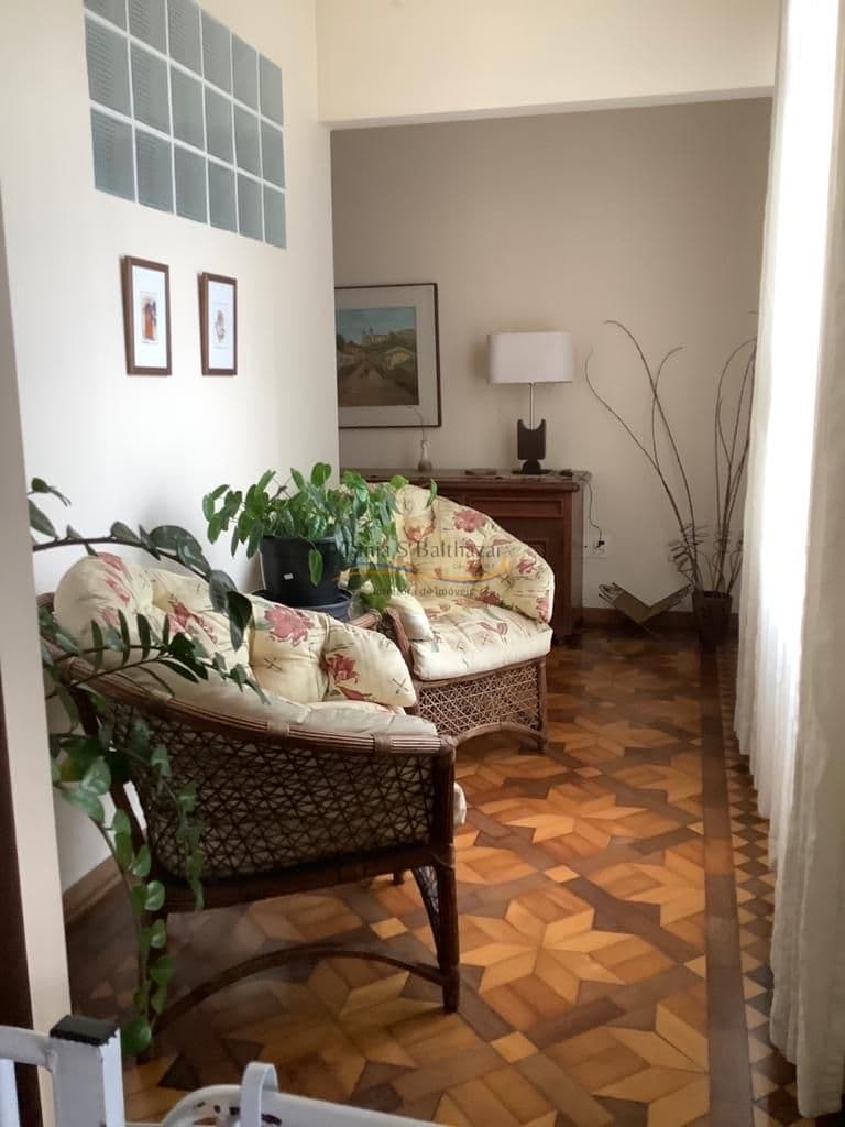 Apartamento bem Conservado - Próximo Orquidário, em Santos/SP.