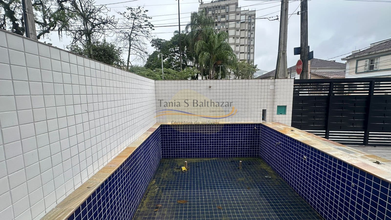 Casa Sobrado - 03 Suítes - Piscina e Churrasqueira - Vila Belmiro - Santos/SP