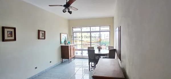 Apartamento de frente. Vista Livre. Bairro Marapé. Santos/SP.