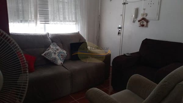 Apartamento à venda no BNH 02 Dormitórios Bairro Aparecida em Santos/SP