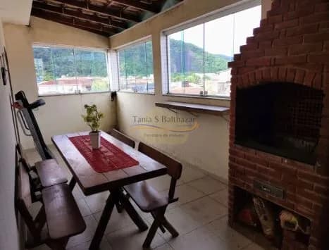 Casa Sobreposta Alta Duplex - Bairro Vila São Jorge - Santos/SP.