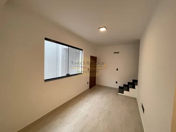 Sobrado - Novo - Marapé - Santos/SP.