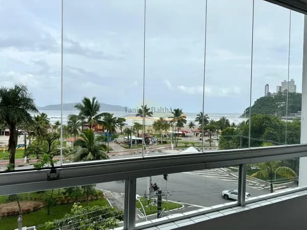 Apartamento com Vista Mar - Itararé - SV.