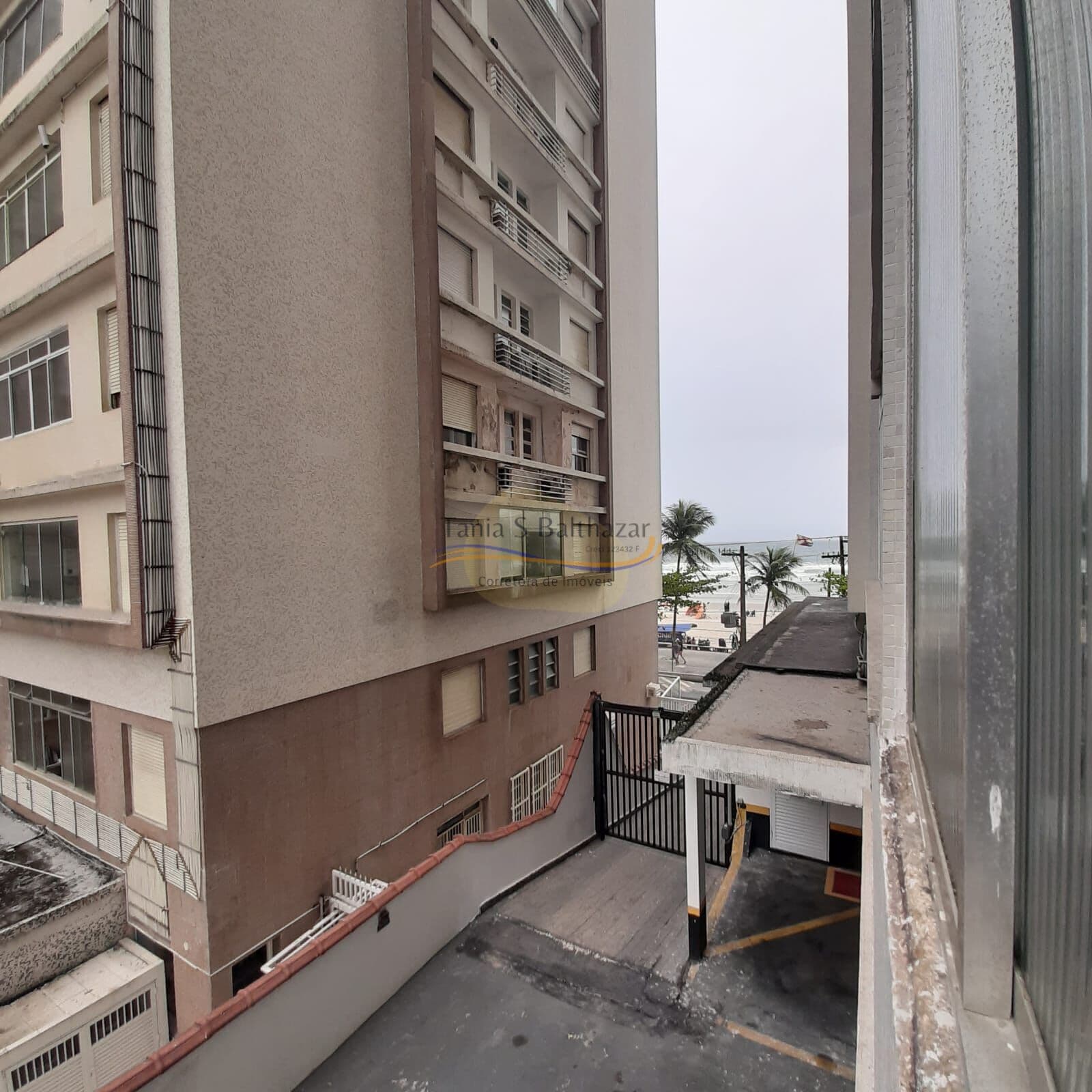 Apartamento com Vista Mar Lateral - Pitangueirs - Guarujá.
