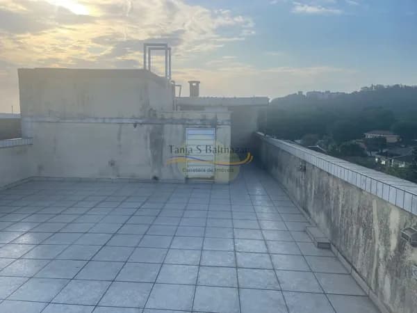 Apartamento Cobertura Duplex Bairro Santa Maria em Santos/SP.