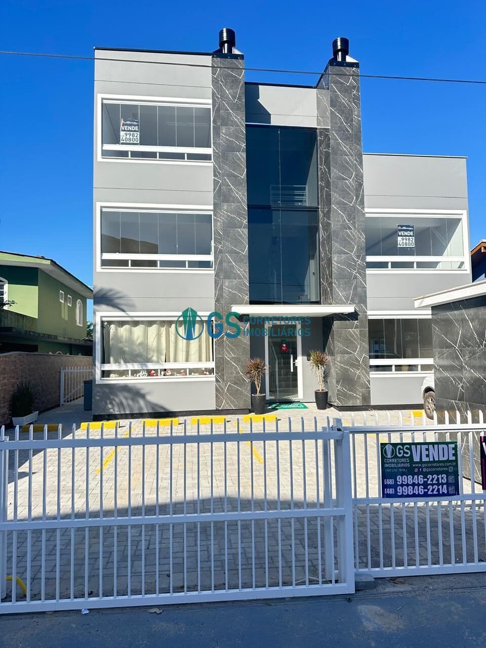 Apartamento à poucos minutos do mar na Pinheira