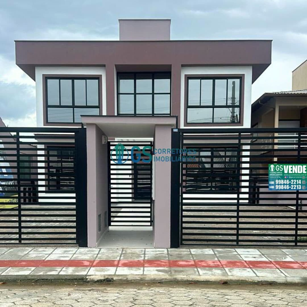 Apartamentos a 100m da Praia do Sonho com 03 quartos sendo 01 suíte em Palhoça - SC
