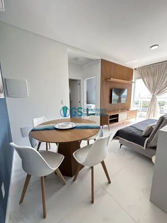 Apartamento com vista mar, elevador e piscina na Praia da Pinheira