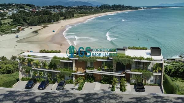 Apartamentos frente mar de 3 dormitórios com vista panorâmica na Praia da Gamboa em Garopaba/SC