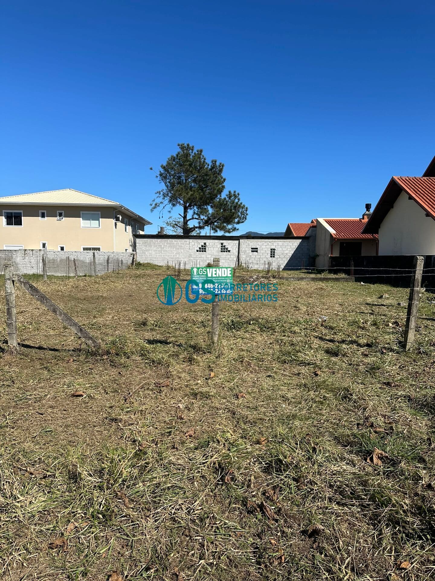 Vendo amplo Terreno 403 m² na Praia Pinheira em Palhoça/SC