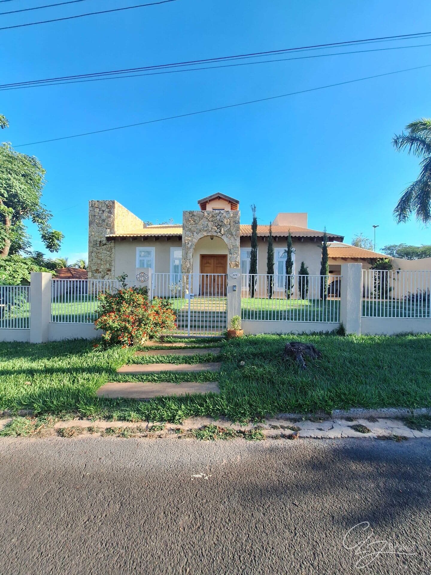 Fazenda/Sítios/Chácaras em Guapiaçu - Ch. Estancia Monte Carlo