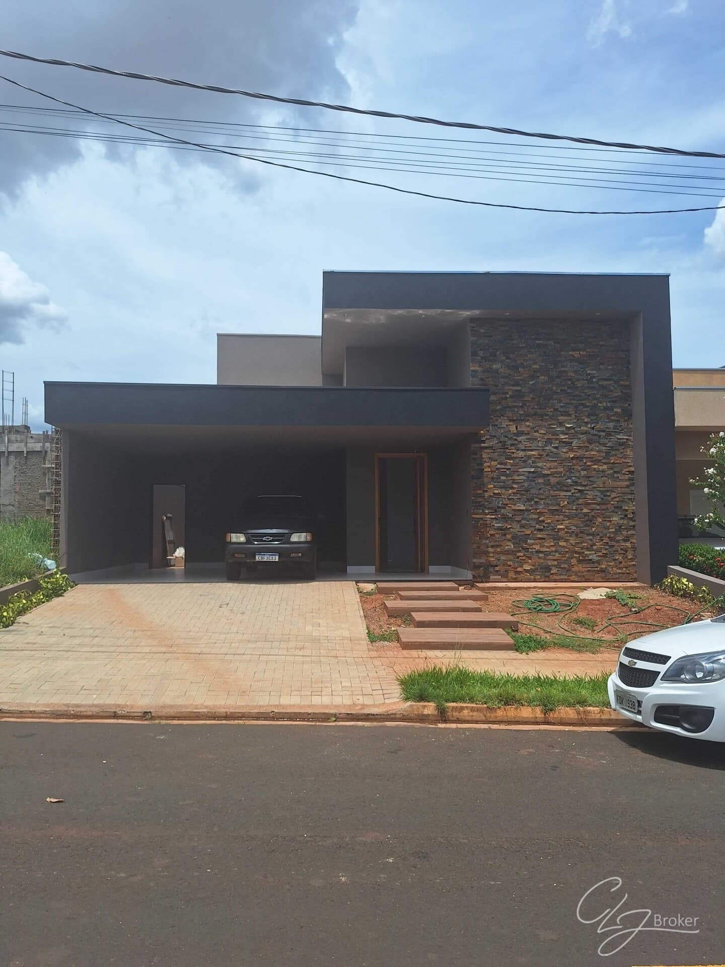 Casa em São José do Rio Preto - Residencial Figueira II