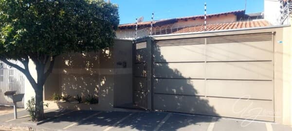 Casa em Mirassol - Residencial Regissol I