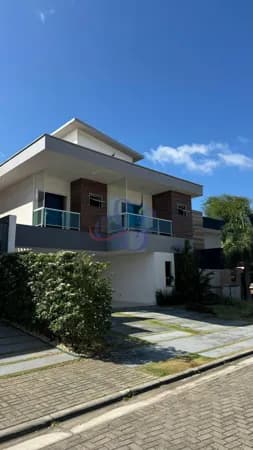 Belíssima casa com 5 quartos no Jardins Ibiza - Eusébio